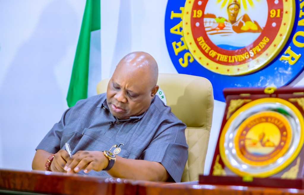 Mr. Talk and Do: Adeleke Lifts Over 200 UNIOSUN Staff with Improved Service Conditions