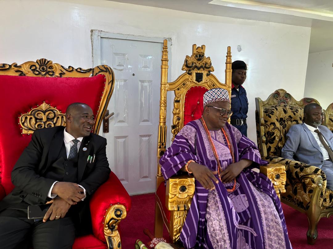 HRH Ataoja and UNIOSUN Teaching Hospital CMD Reaffirm Land Allocation for Landmark Healthcare Development