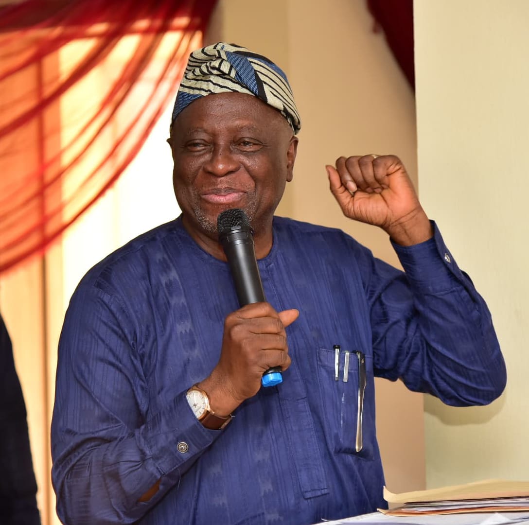 Rt. Hon. Niyi Owolade Chairman, Board of Management, UNIOSUN Teaching Hospital, Osogbo.